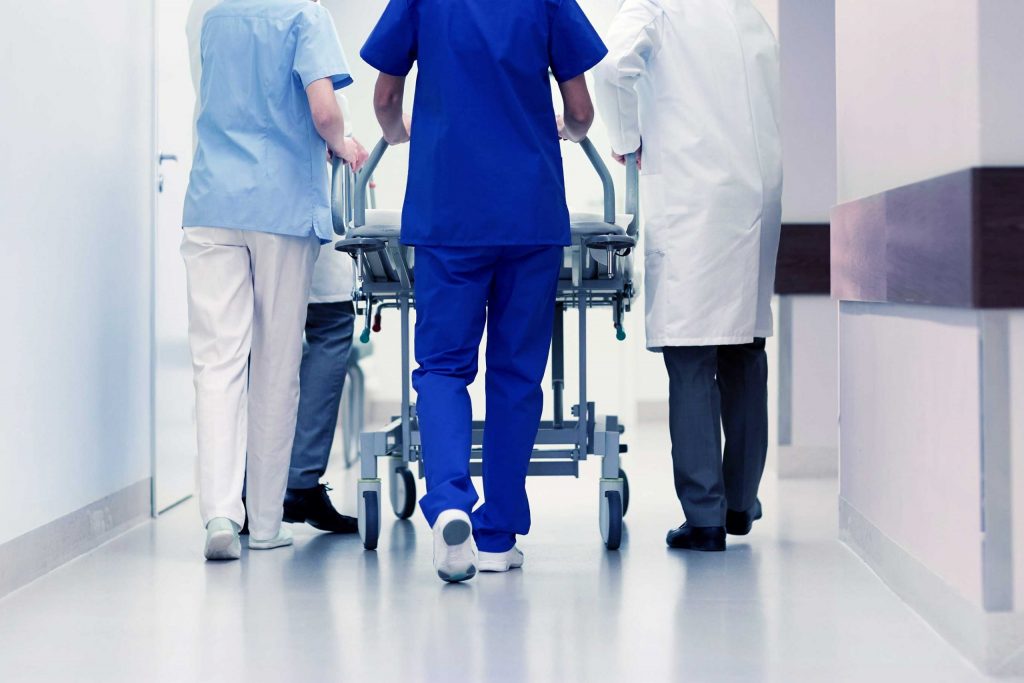 Profissionais da Saúde - Enfermeiros e Médicos